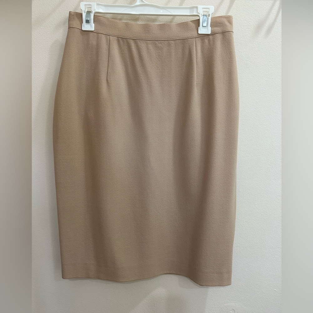 BRAND NEW W TAGS Roberta Scarpa Chic Tan Pencil Skirt for Women